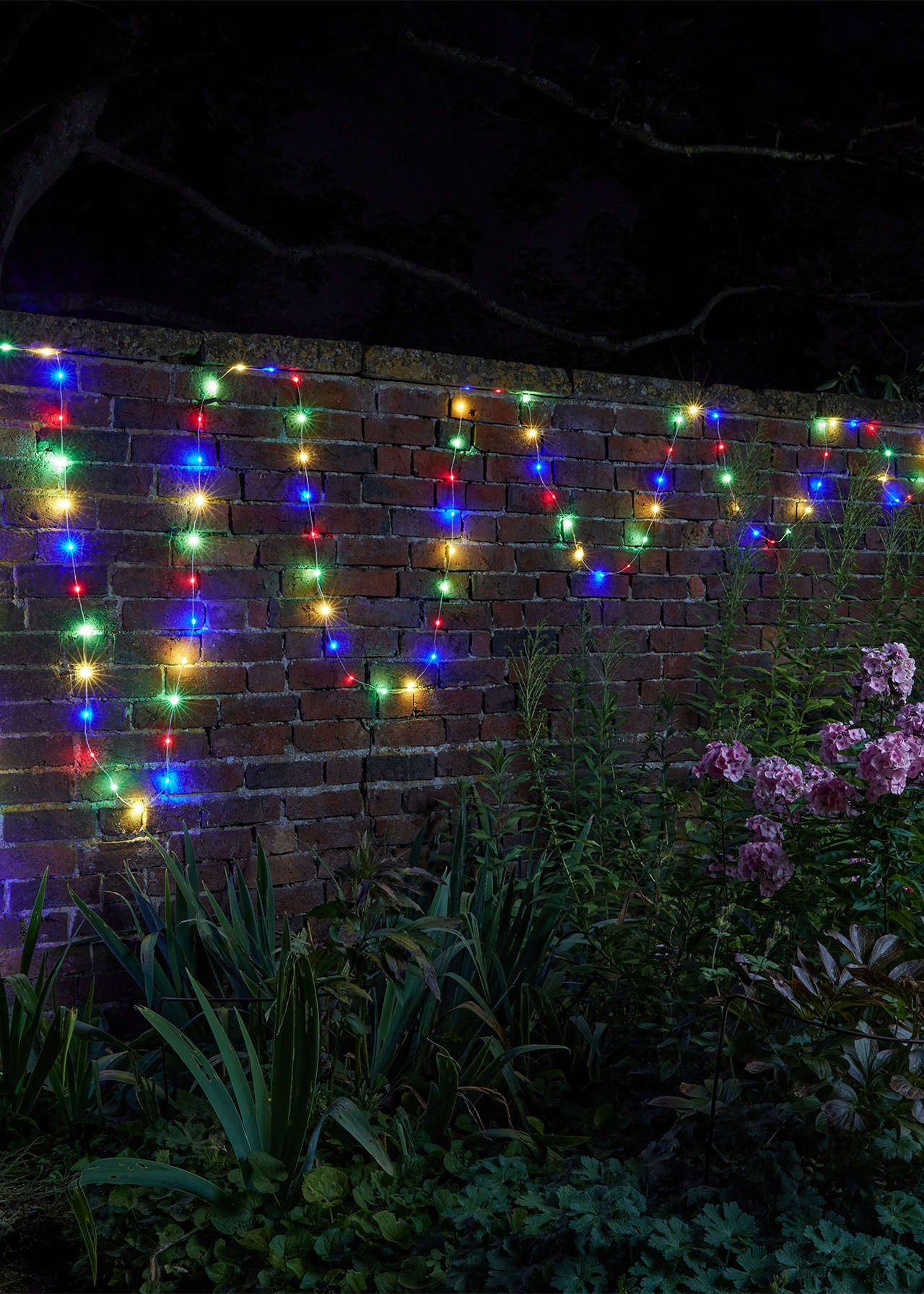 Smart solar 200 multi-colour LED string lights
