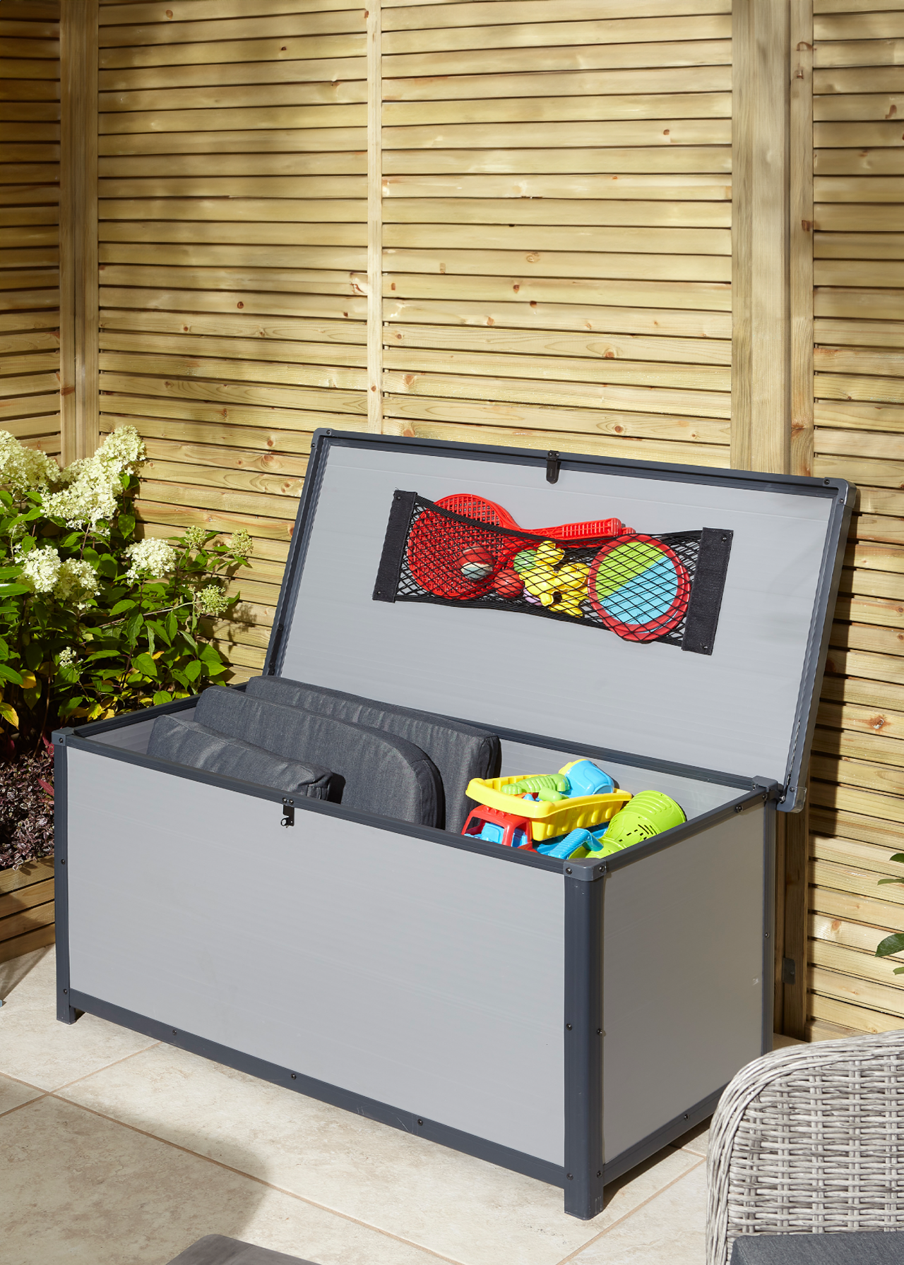 Airevale 4x2 Outdoor Cushion Box Light Grey