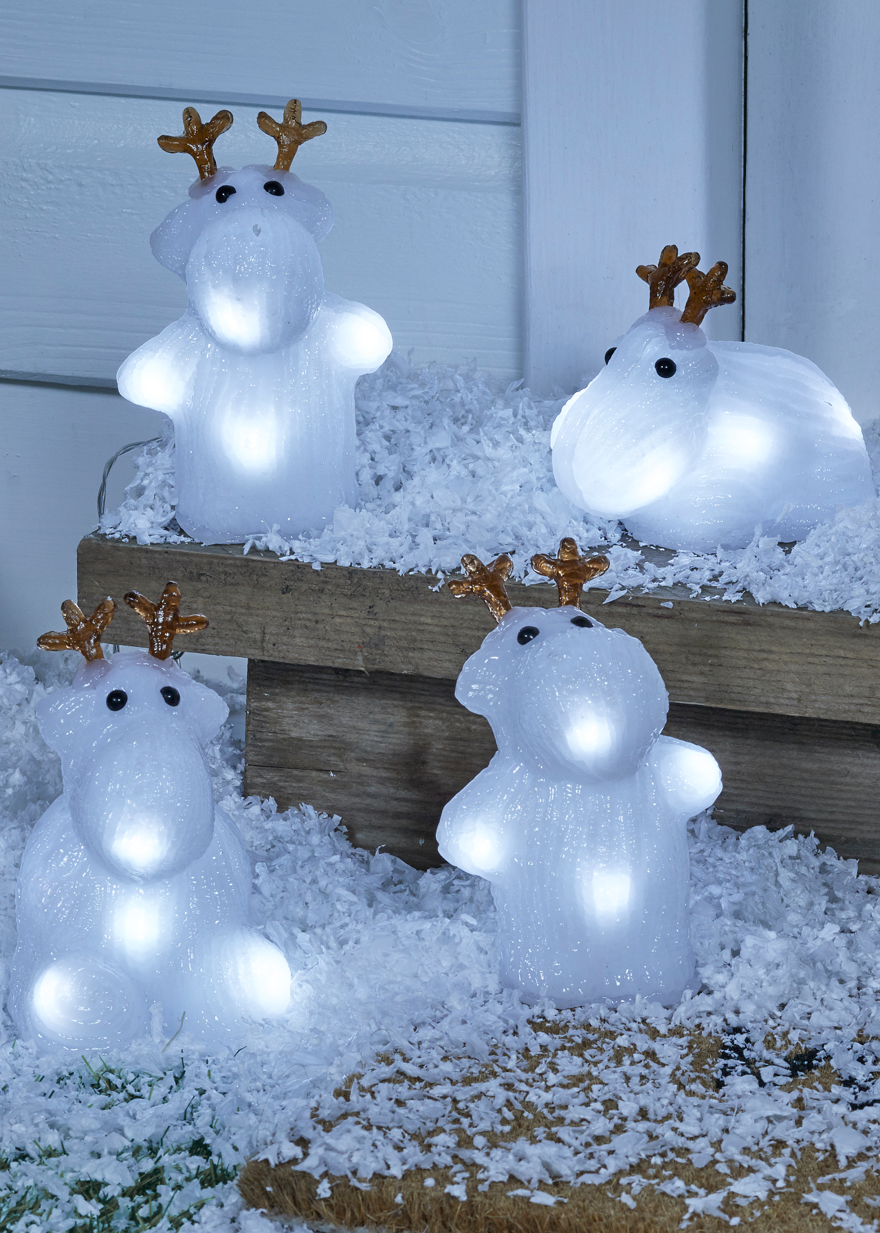 Set of 5 Acrylic Reindeer Outdoor LED Lights