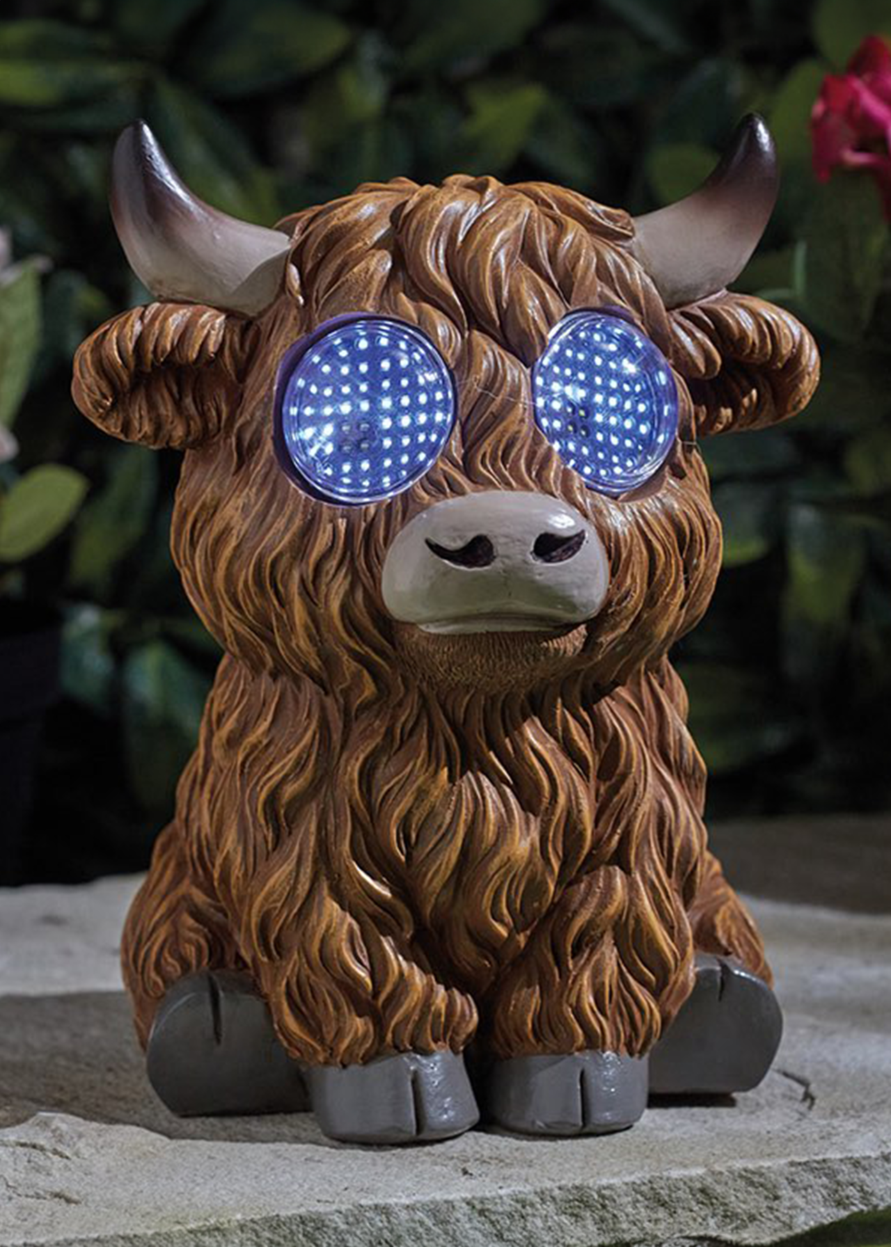 Blinkin' Highland Cow Large Solar Light-Up Decoration