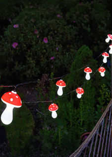 Set of 10 Fairytale Mushroom Solar String Lights