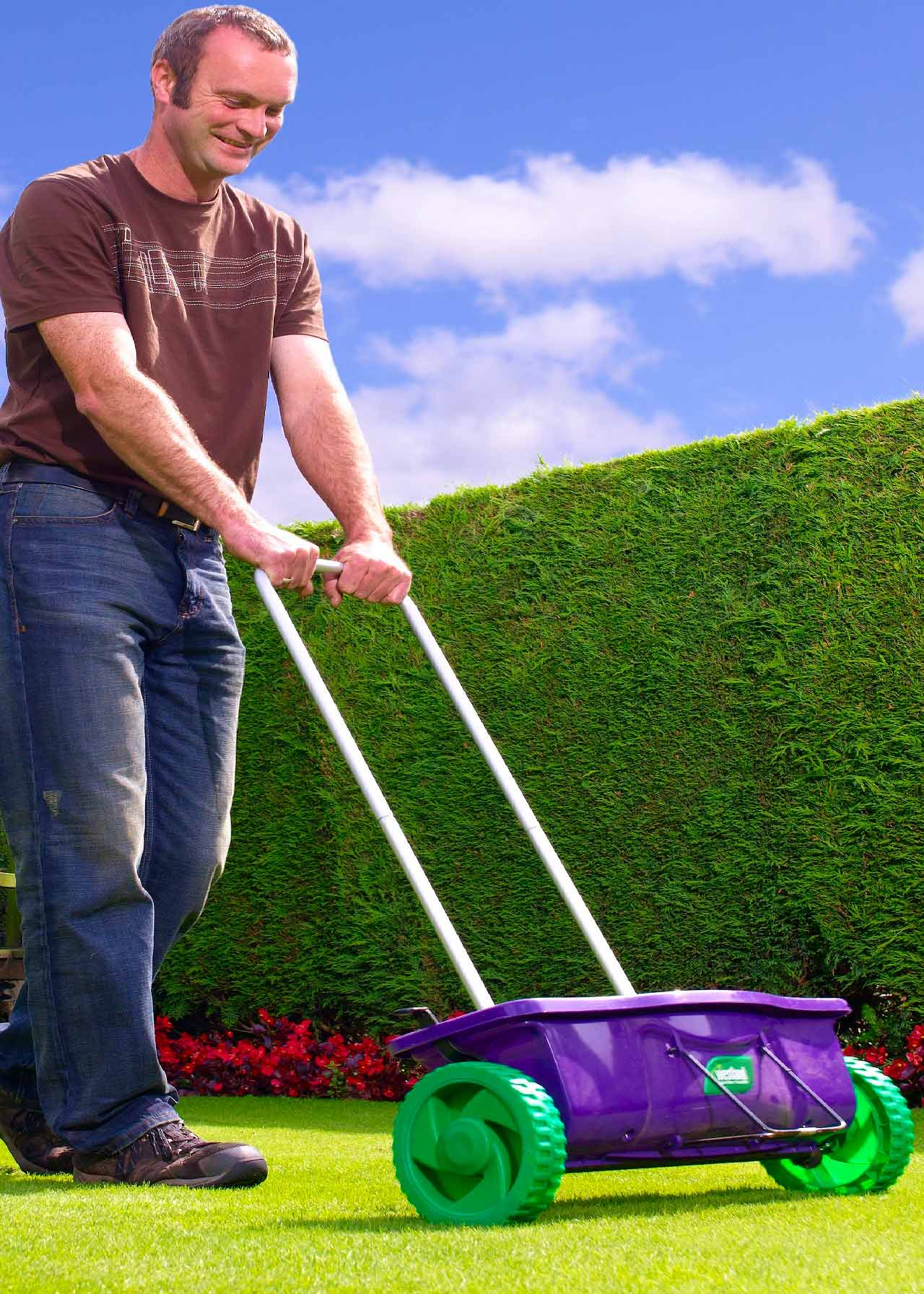 Westland Lawn Drop Spreader
