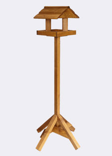Tom Chambers Traditional Retreat Bird Table