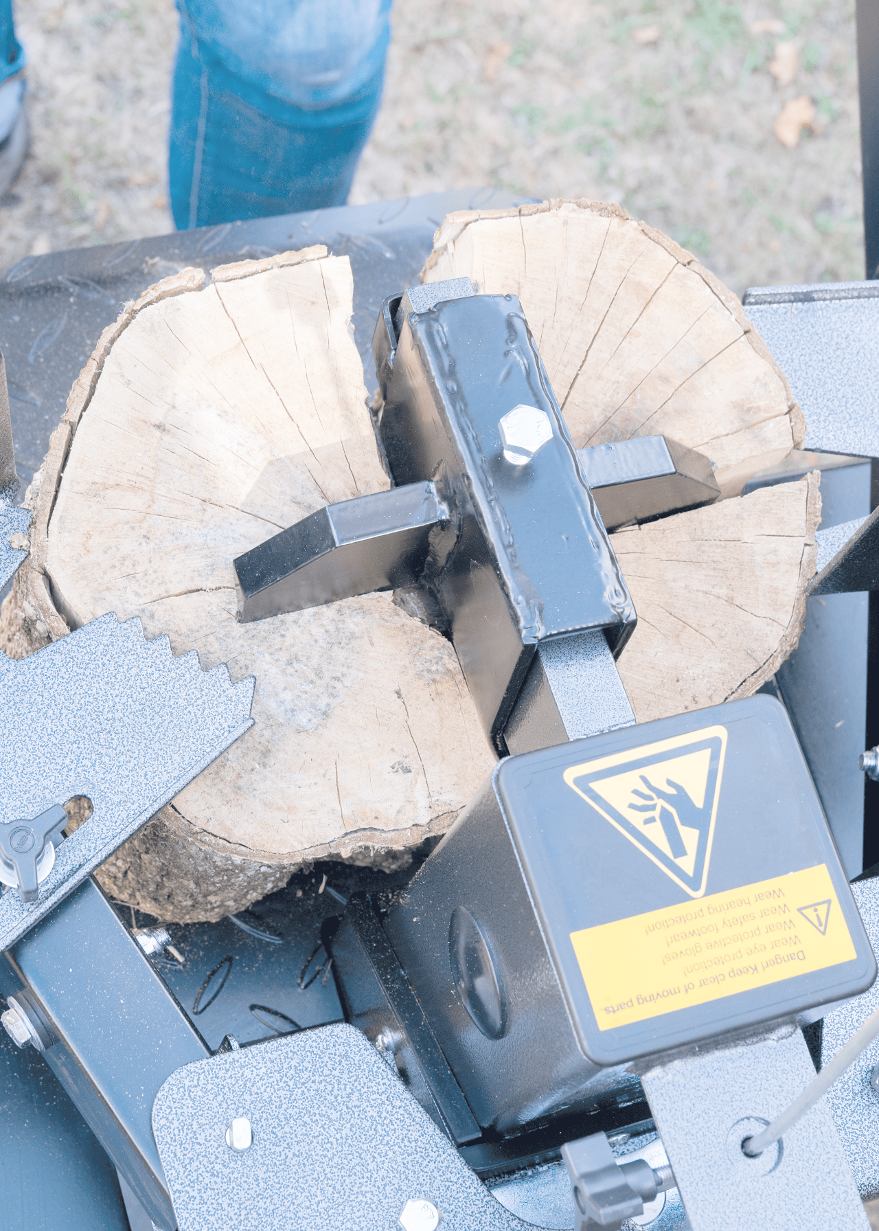 The Handy 4 Way Vertical Splitting Wedge