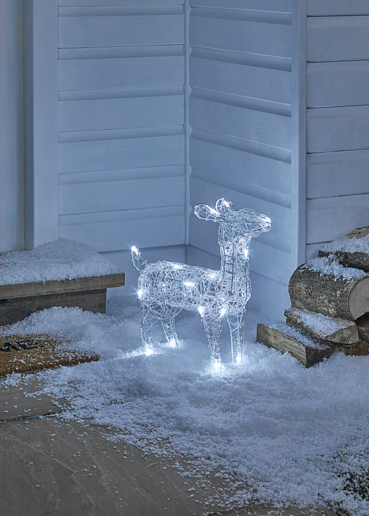 Spun Acrylic Light Up Deer 25-30cm