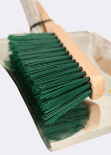 Dobbies Dust Pan & Brush