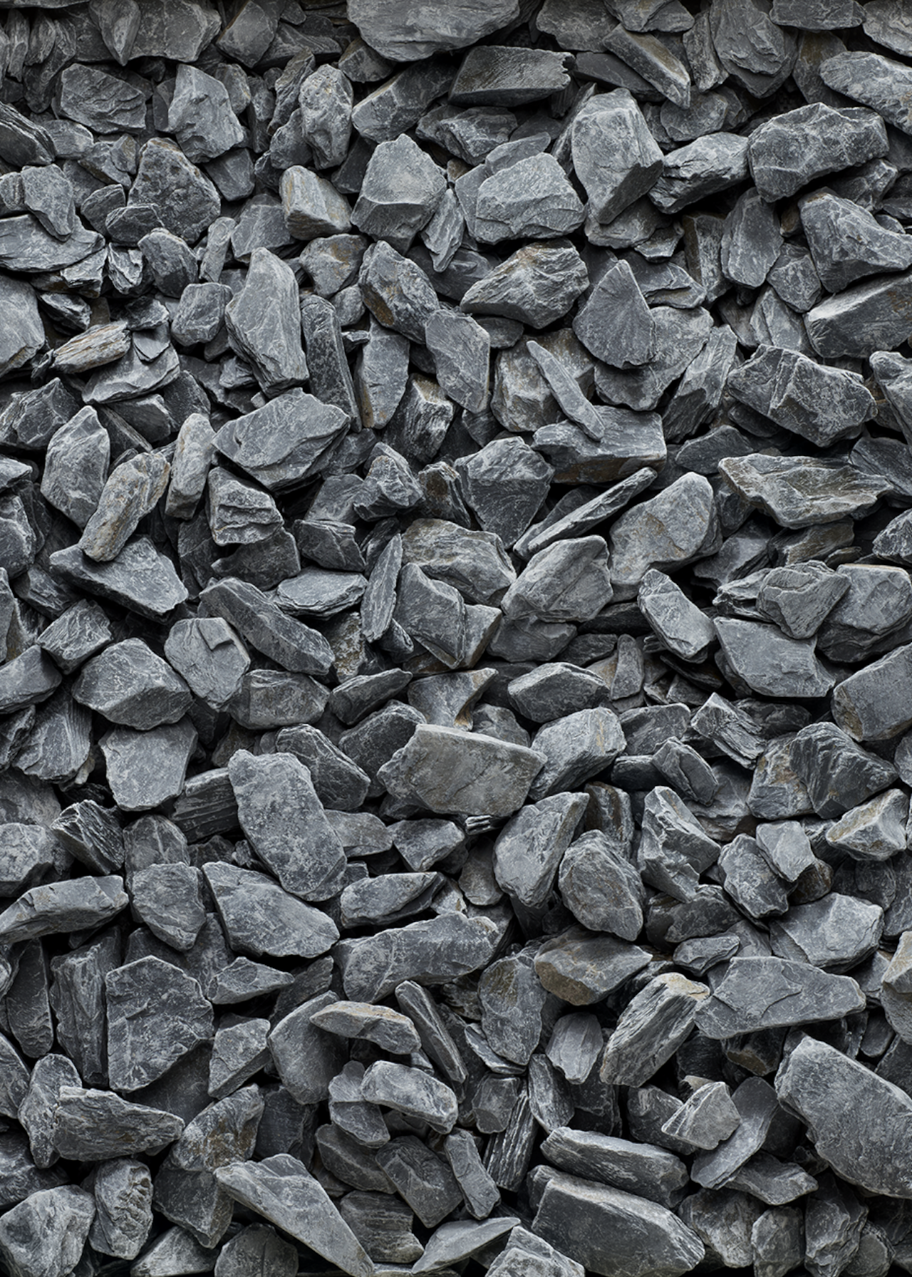 Blue Slate 40mm Chippings Bulk Bag