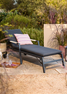 Boston Outdoor Lounger Chair