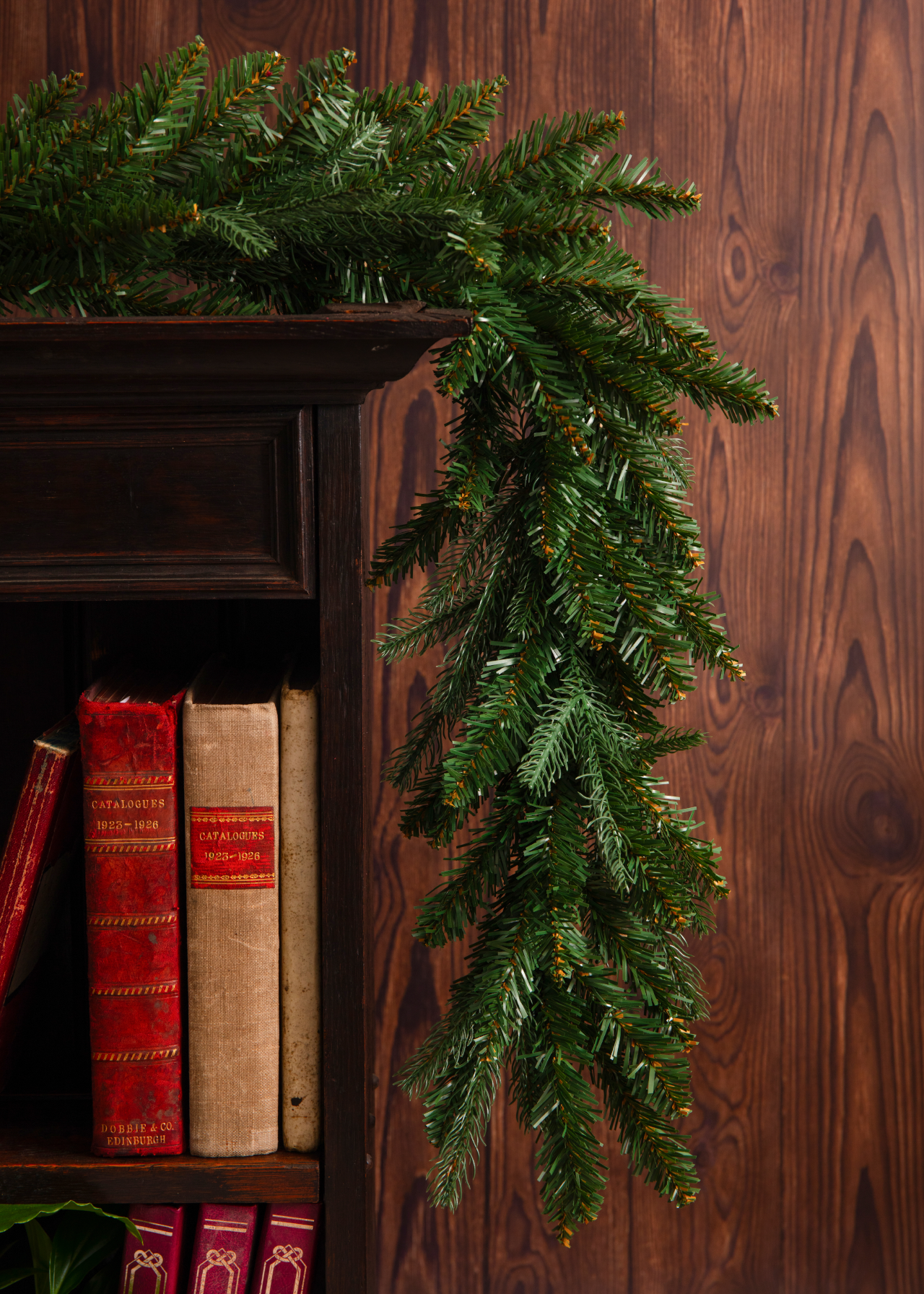 Imperial Artificial Garland 2.7m