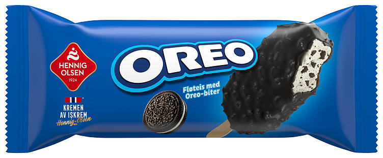OREO FLØTEIS MED VANILJESMAK, SORT OVERTREKK OG BITER AV KAK