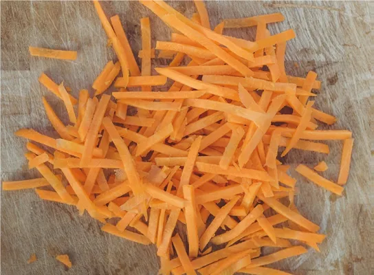Gulrot Julienne