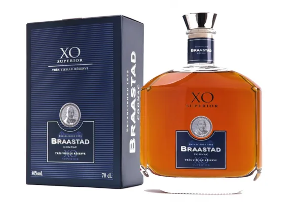 BRAASTAD XO SUPERIOR TRÈS VIELLE RÈSERVE 40% 70CL BRAASTAD XO SUPERIOR TRÈS VIELLE RÈSERVE 40% 70CL