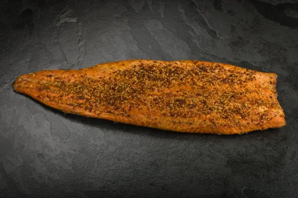 Varmrøkt Pepperlaks Hel Side Fryst