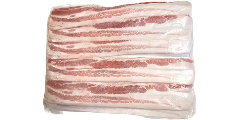BACON SKIVET 3MM PÅ BAKEPAPIR 1,2KG BACON SKIVET 3MM PÅ BAKEPAPIR 1,2KG