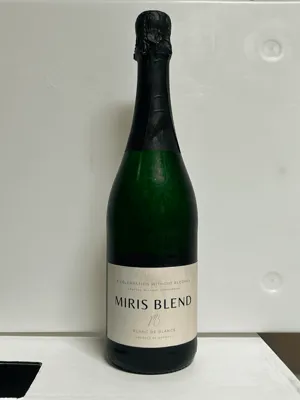 MUSSERENDE HVIT (BLANC DE BLANCS) MIRIS BLEND 0% 75CL MUSSERENDE HVIT (BLANC DE BLANCS) MIRIS BLEND 0% 75CL