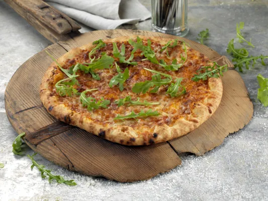 PIZZABUNN MED TOMATSAUS 29CM - 285GX24STK PIZZABUNN MED TOMATSAUS 29CM - 285GX24STK