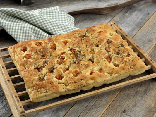 Focaccia Med Cherrytomat 1200gx6stk
