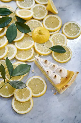 CITRON MARÄNGPAI 1300G GRAYS CITRON MARÄNGPAI 1300G GRAYS