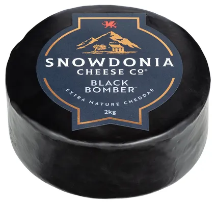Cheddar Black Bomber 2kg Snowdonia