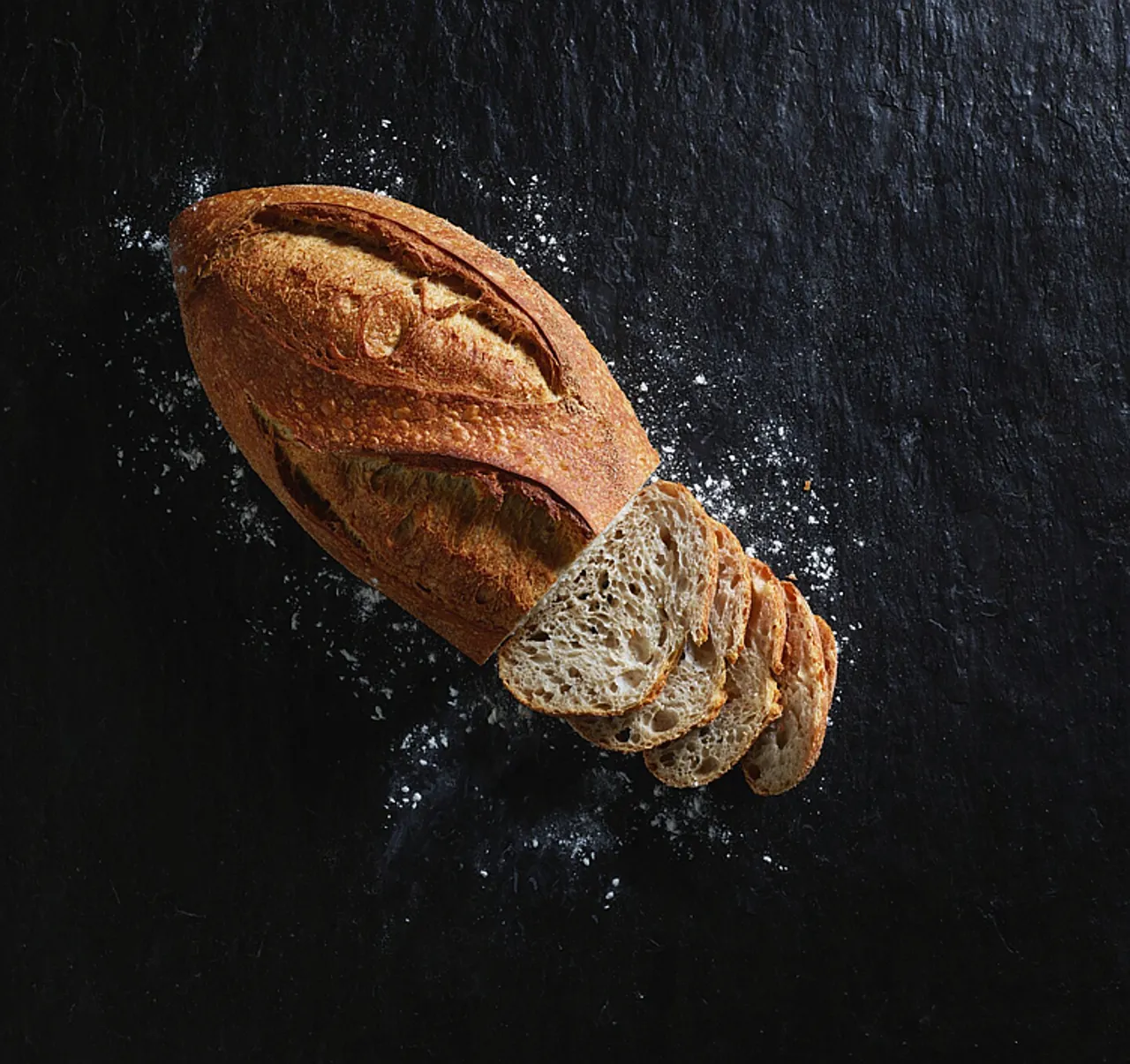 HÅNDLAGD FINT LANDBRØD 750G