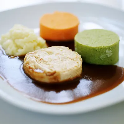 Sooft Meals Kylling Med Grønnsaker Og Saus Porsjonspakke 295