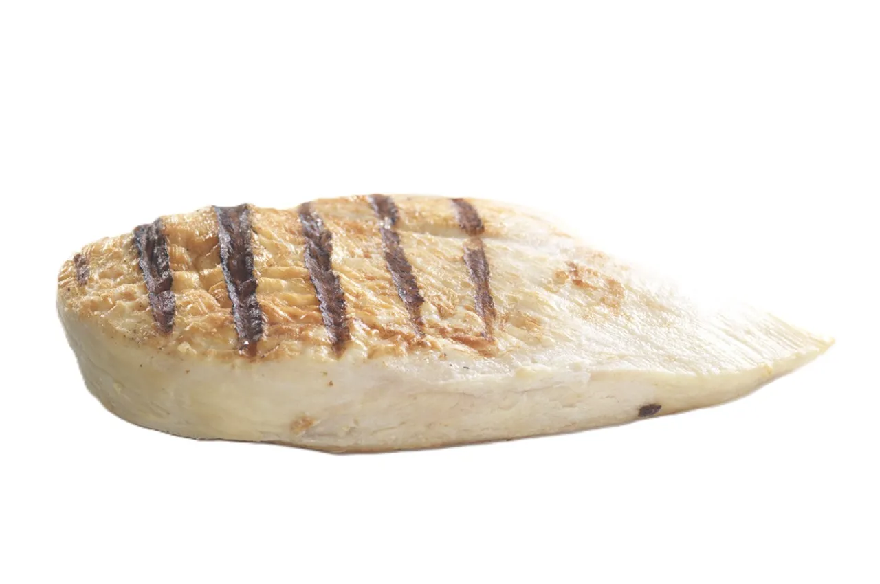 KYLLINGFILET STEKT MED GRILLMERKER SKIVET