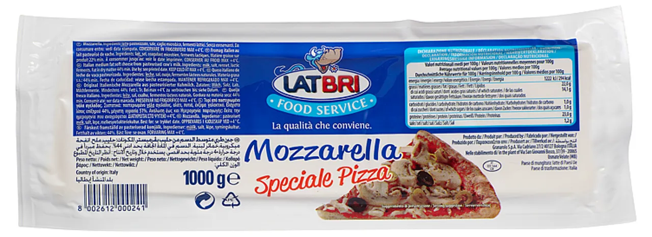 MOZZARELLA BLOKK 1KG