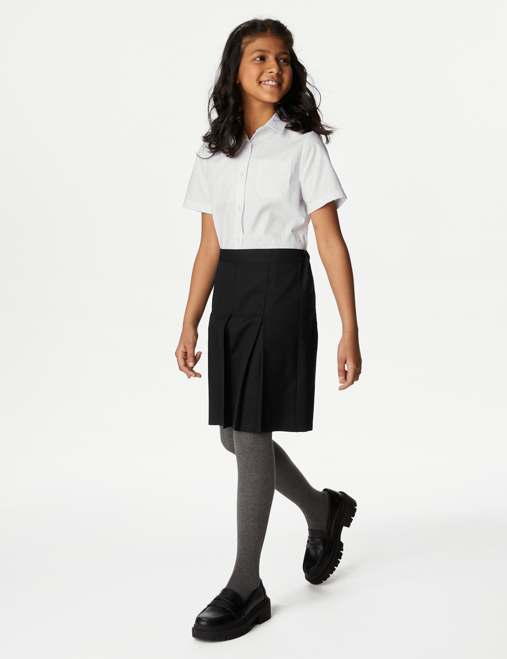 Black pleated school 2024 skirt size 16