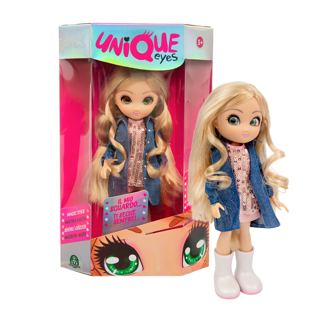 Unique Eyes Dolls Review - In The Playroom
