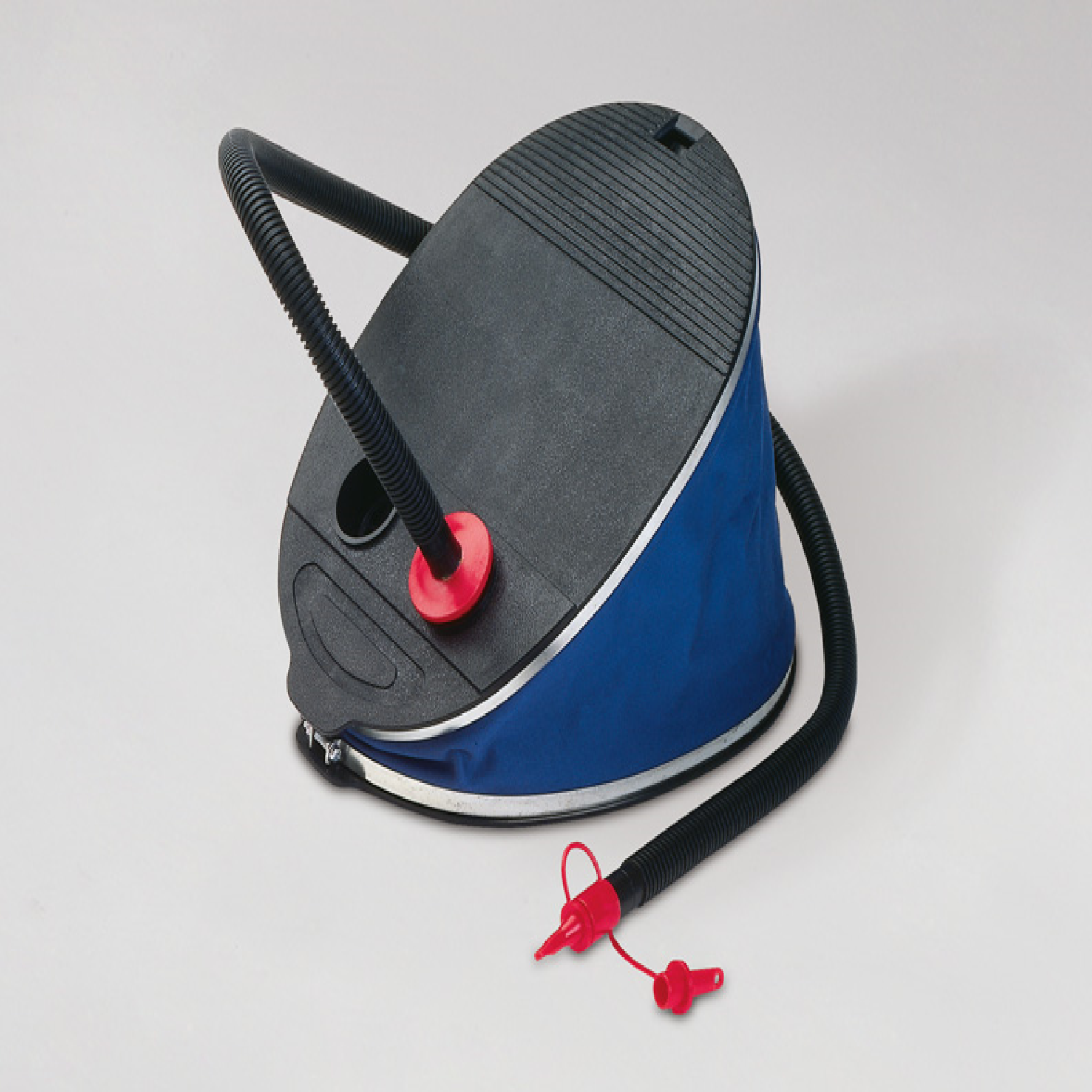 انتكس - منفاخ قدم عملاق