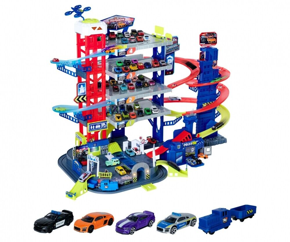 مركز المطاردة بمسارات