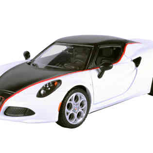 موتورماكس - ألفا روميو 4C