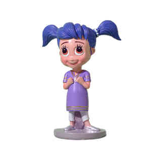 فنانيس - شخصية البنت الجميلة