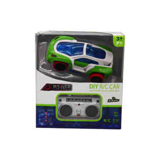 1:32 4WD 2.4 دي باور - سيارة السباق الخضراء ريموت كنترول