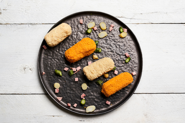 Aspergekroket met hamblokjes