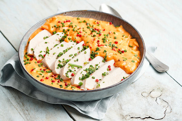 WBS- Chicken cubes in Riviera sauce