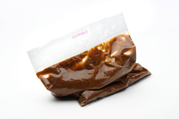 Natriumarm stoofvlees in een vacuümbereiding