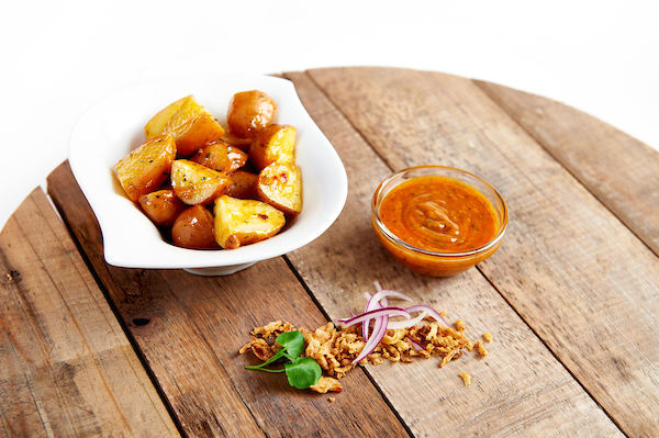 WBS- Freshly baked potatoes withOnion cream